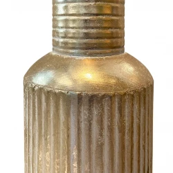 Vase i metal, guld mønster, 53cm