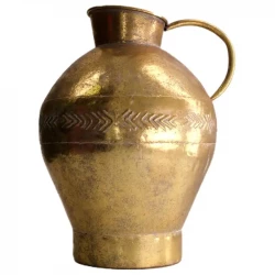 Vase / kande i metal m mønster og hank, guld look,  32cm