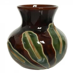 Håndlavet vase m blad motiv, 18cm