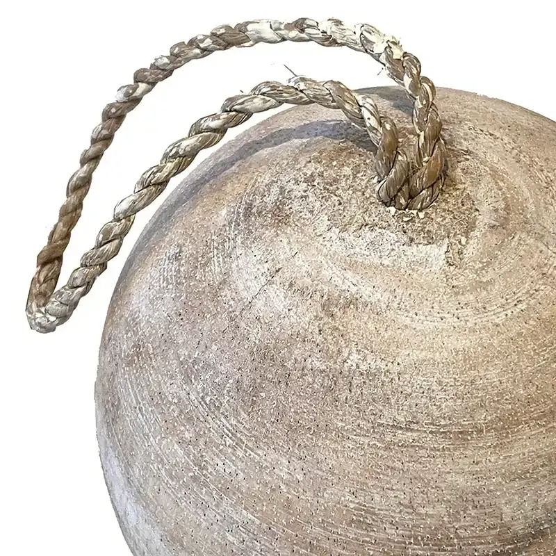 Buy Dekorationskugle i træ m ophæng, hvidvasket
