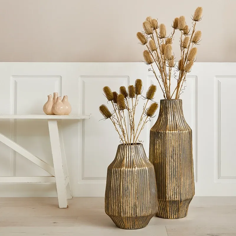 Buy Vase i banket metal, striber, antik guld/grå