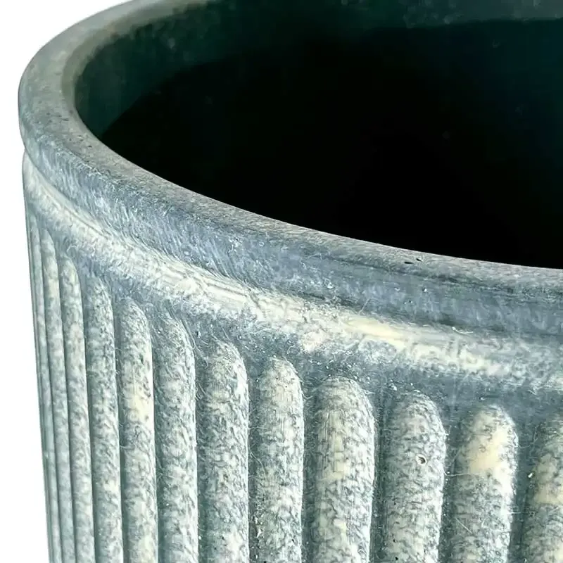Køb Krukke i cement, Ø22cm hos Brondsholm.dk