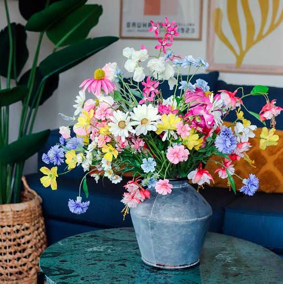 farverige blomster