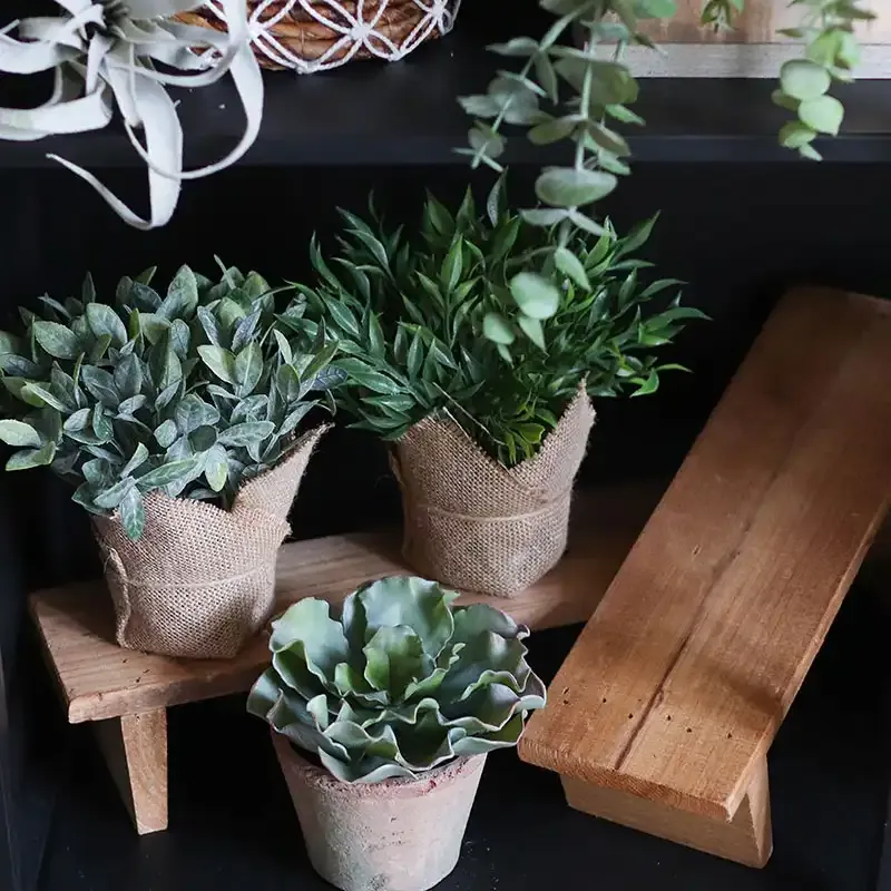Mynte i jute pose, kunstig plante 