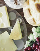 Kunstige brød & mejeriprodukter | Udstilling | Brøndsholm